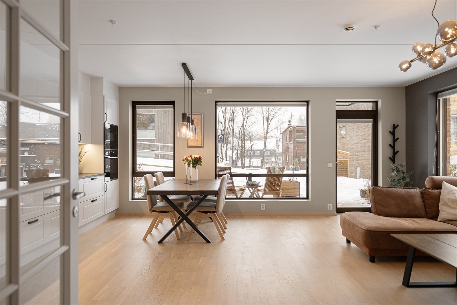 Velkommen til Neslia 4F (Foto: Arne N. Schram) Galleribilde