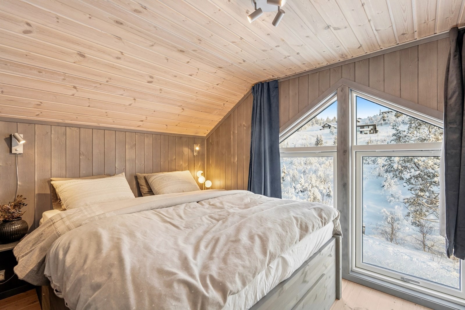 Hytten inneholder 3 gode soverom. Galleribilde