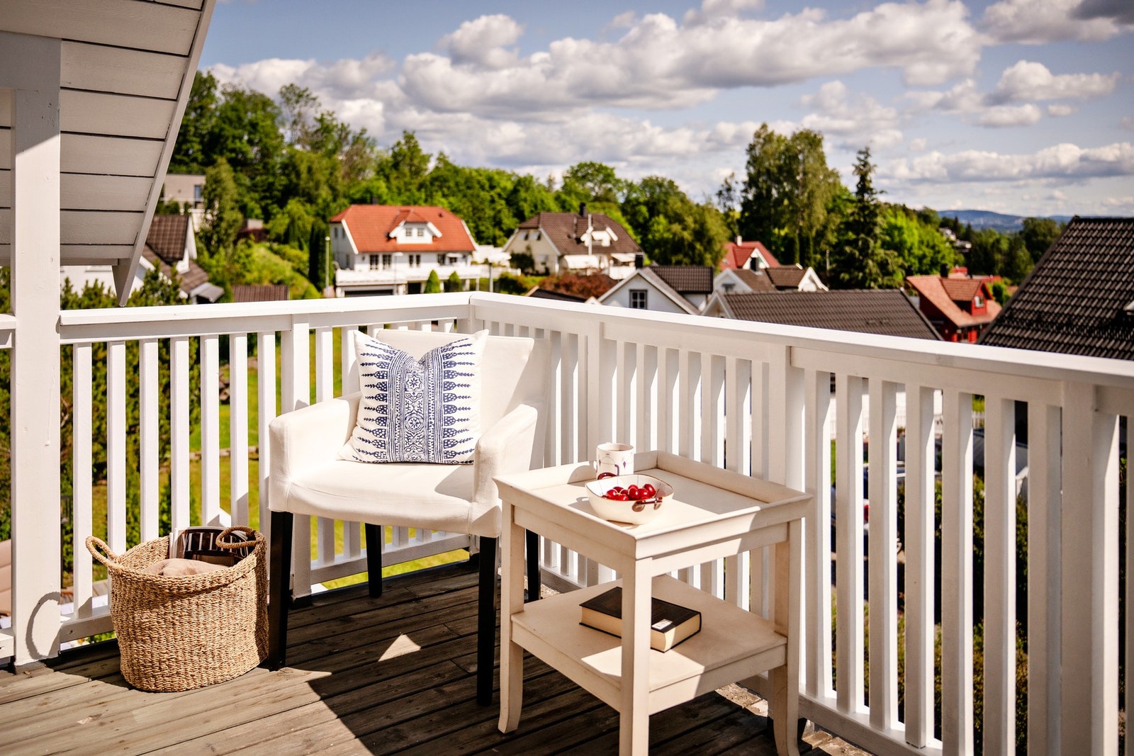 Bilde fra i sommer av balkongen. Galleribilde