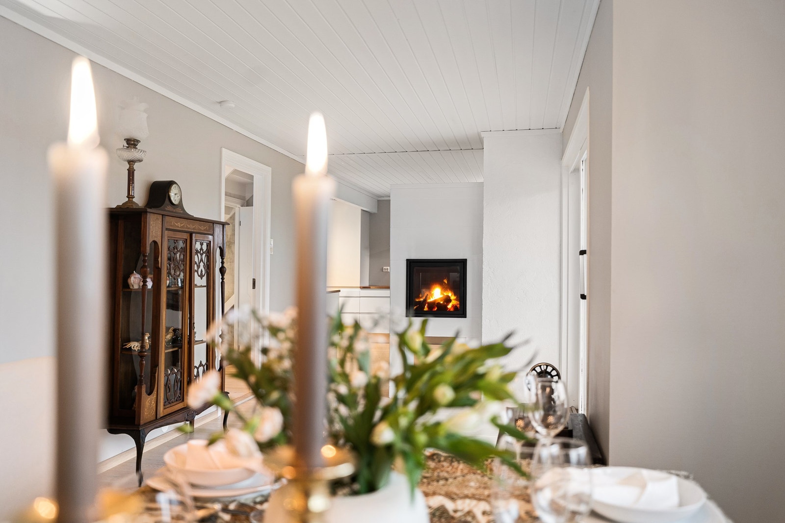 Her kan du nyte med å invitere familie og venner på hyggelige middager. Galleribilde