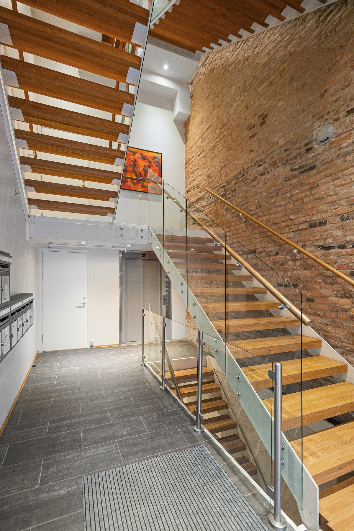 Smakfullt og innbydende inngangsparti. Galleribilde