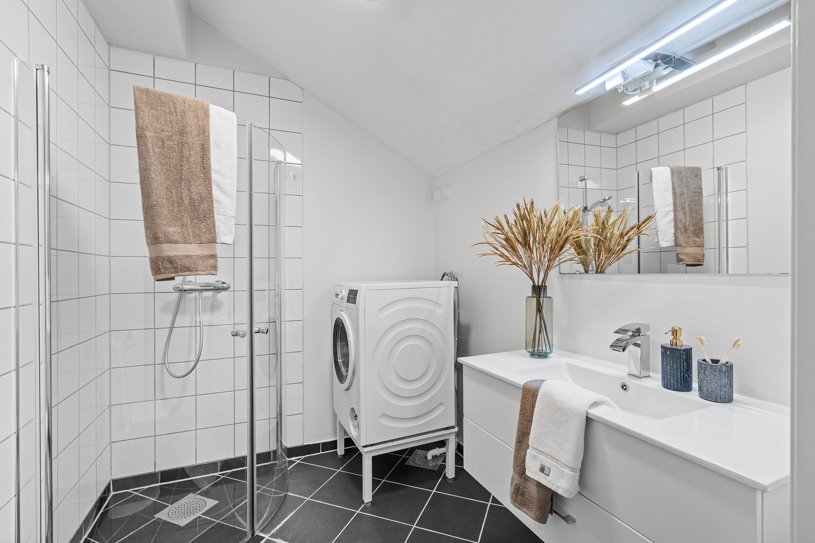 Bad/vaskerom fra 2004/2005. Galleribilde