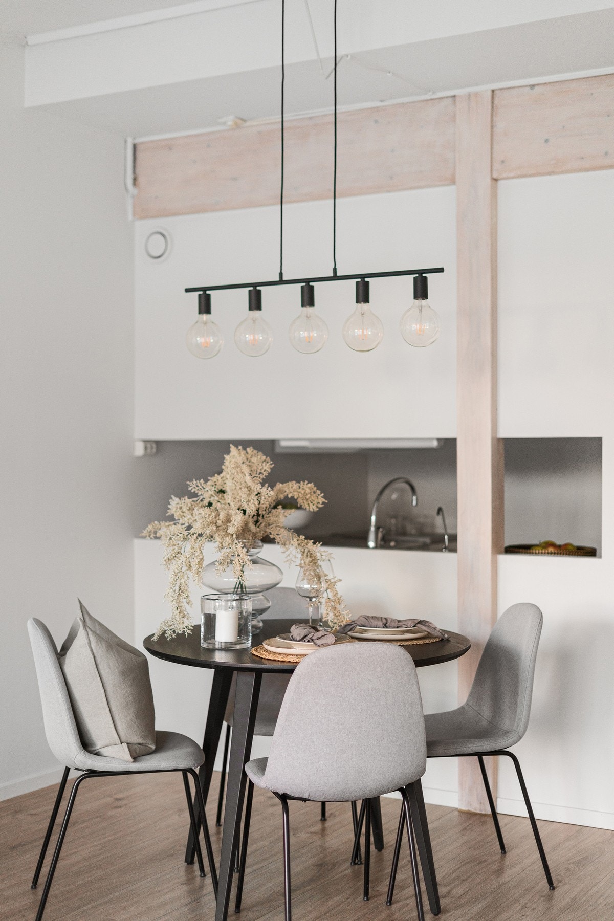 EIE | Detaljer Galleribilde