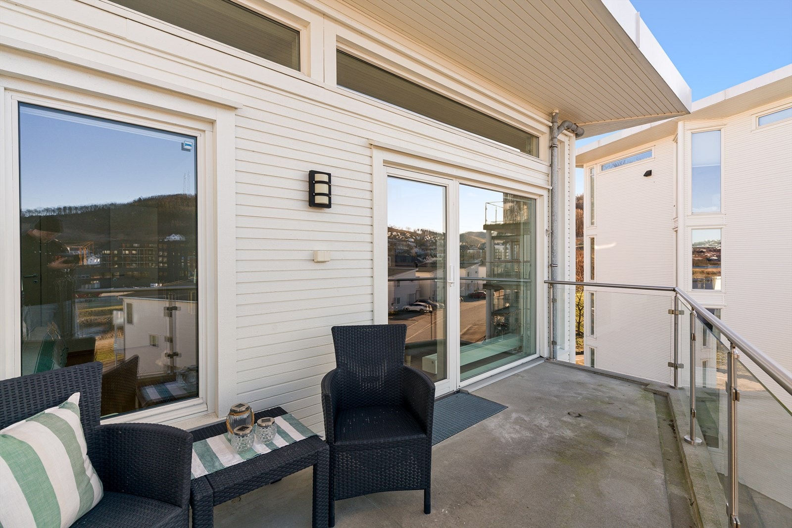 Delvis overbygget tak over balkongen Galleribilde