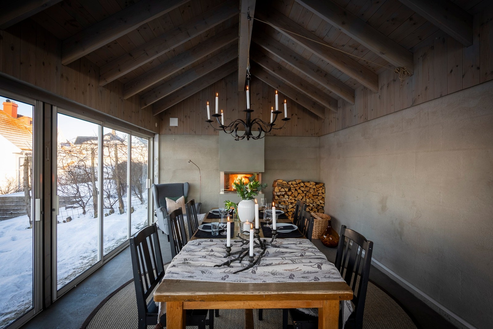 Ildsted gjør det ekstra hyggelig Galleribilde