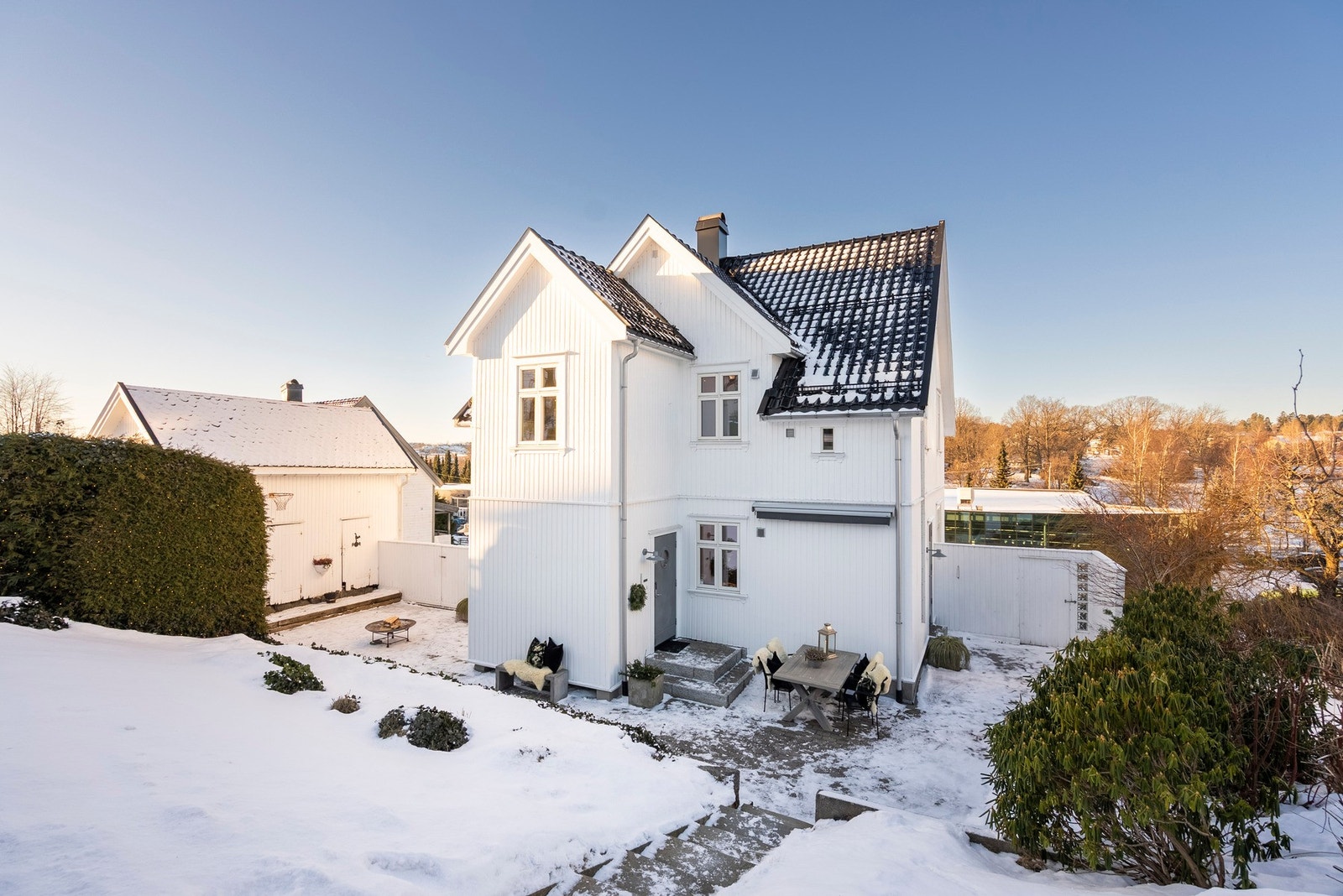 Flott fasade i klassisk stil Galleribilde