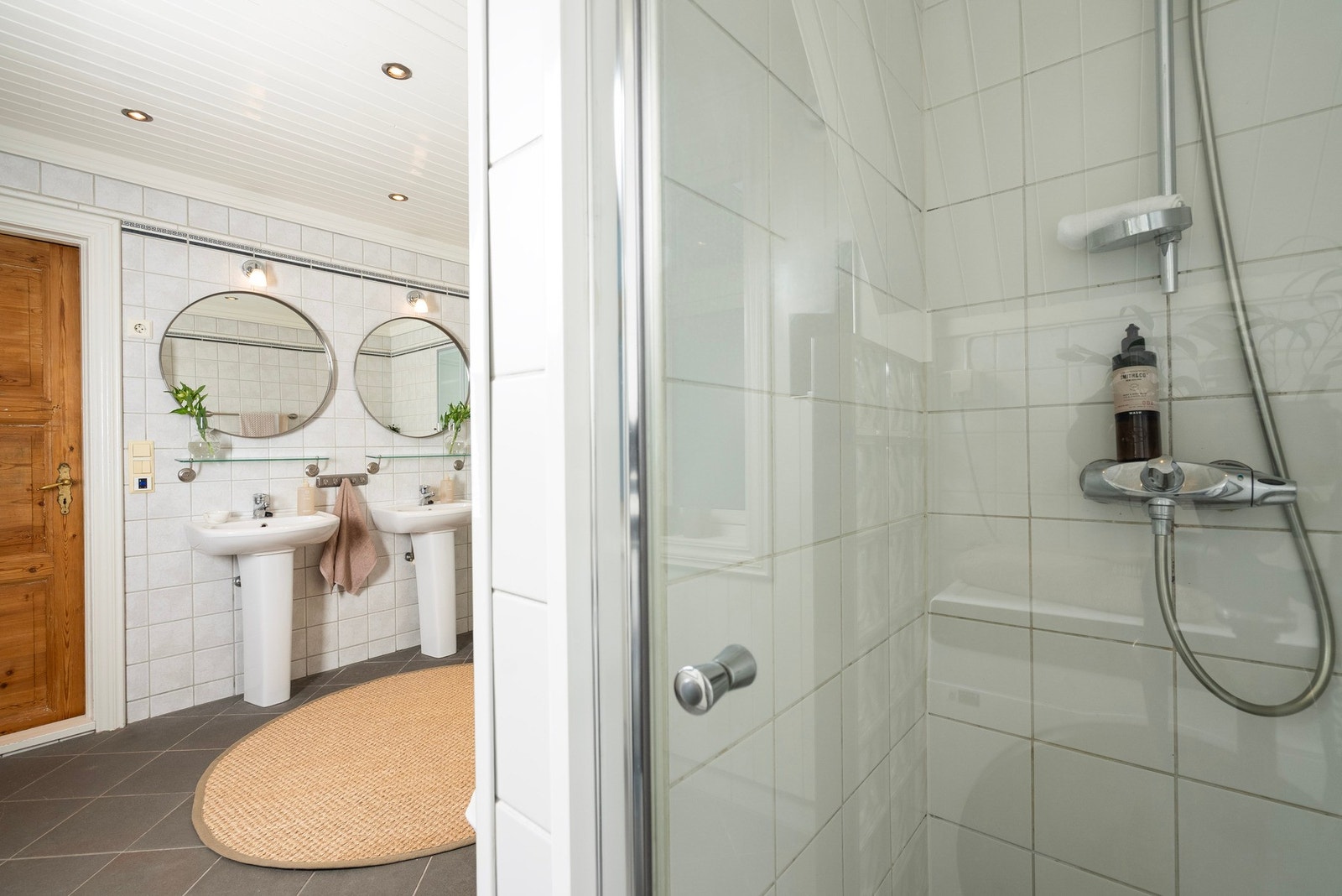 Dusjnisje Galleribilde