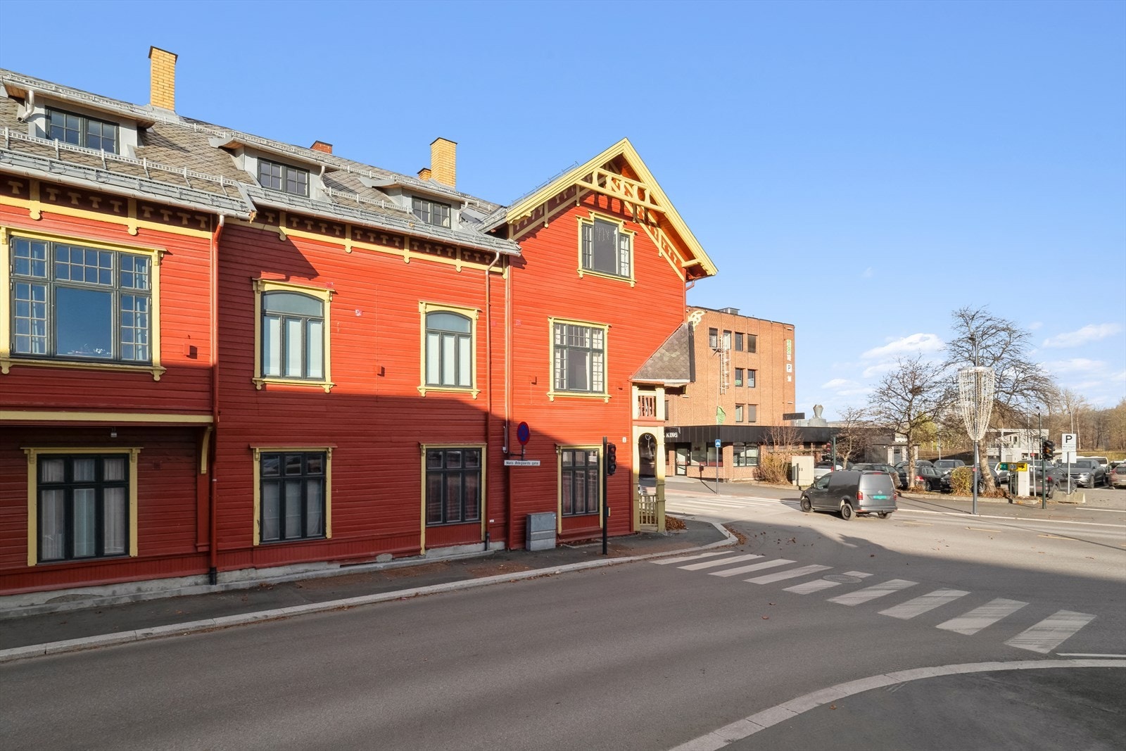 Renovert og lettstelt selveierleilighet i 3. etasje i Strandgata 20C! Galleribilde