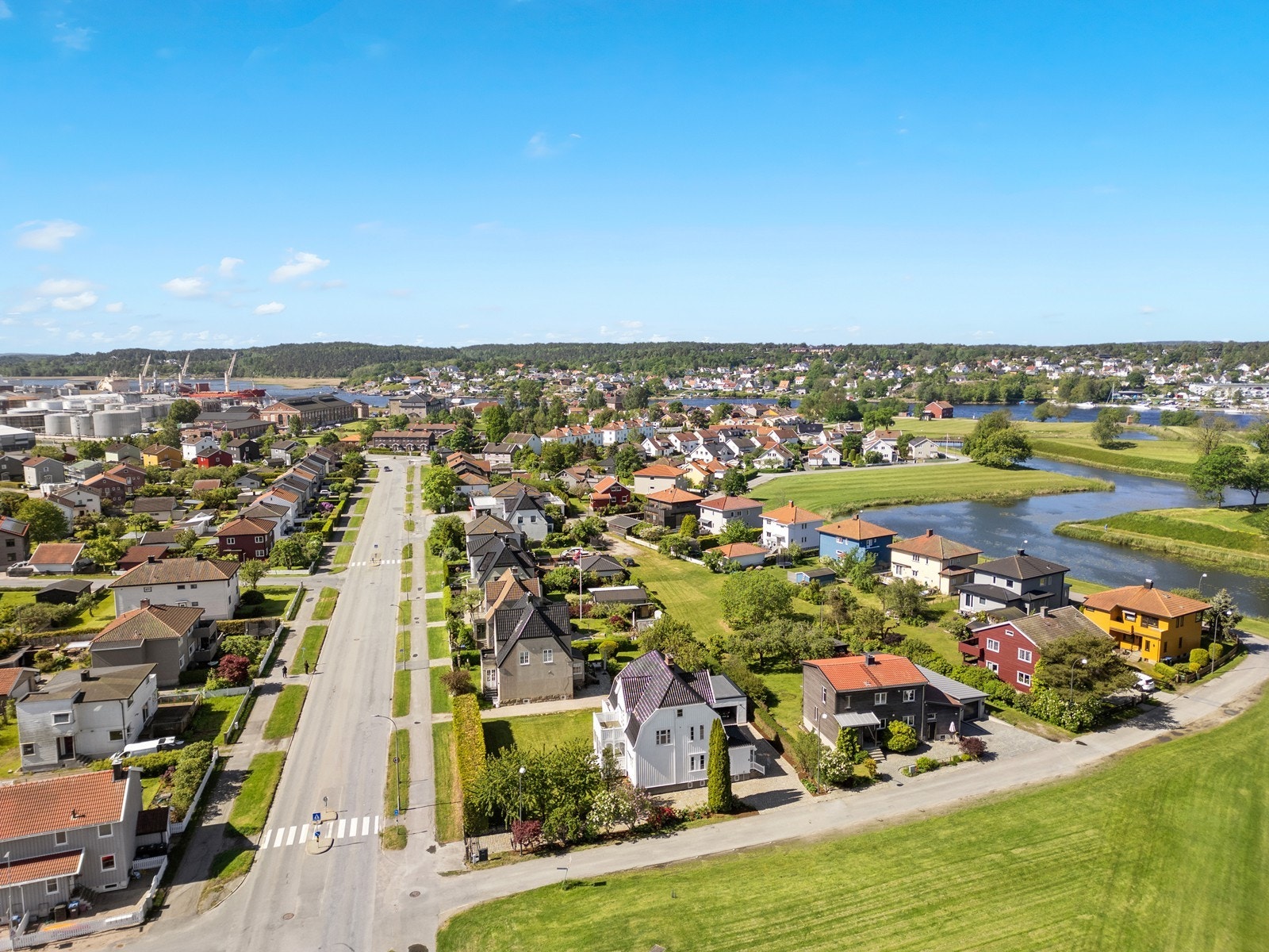 Vakre gamlebyen og vollane ligger kun en kort gåtur unna. Galleribilde