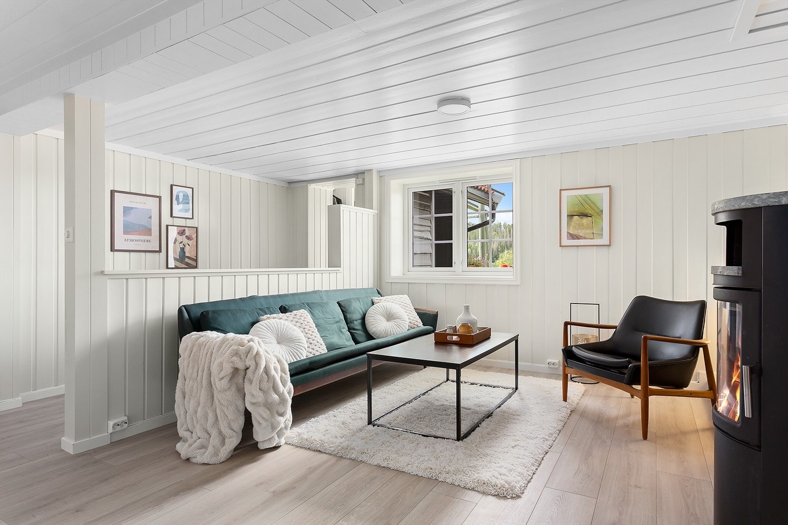 Peisovn gir lun varme og god atmosfære. Galleribilde