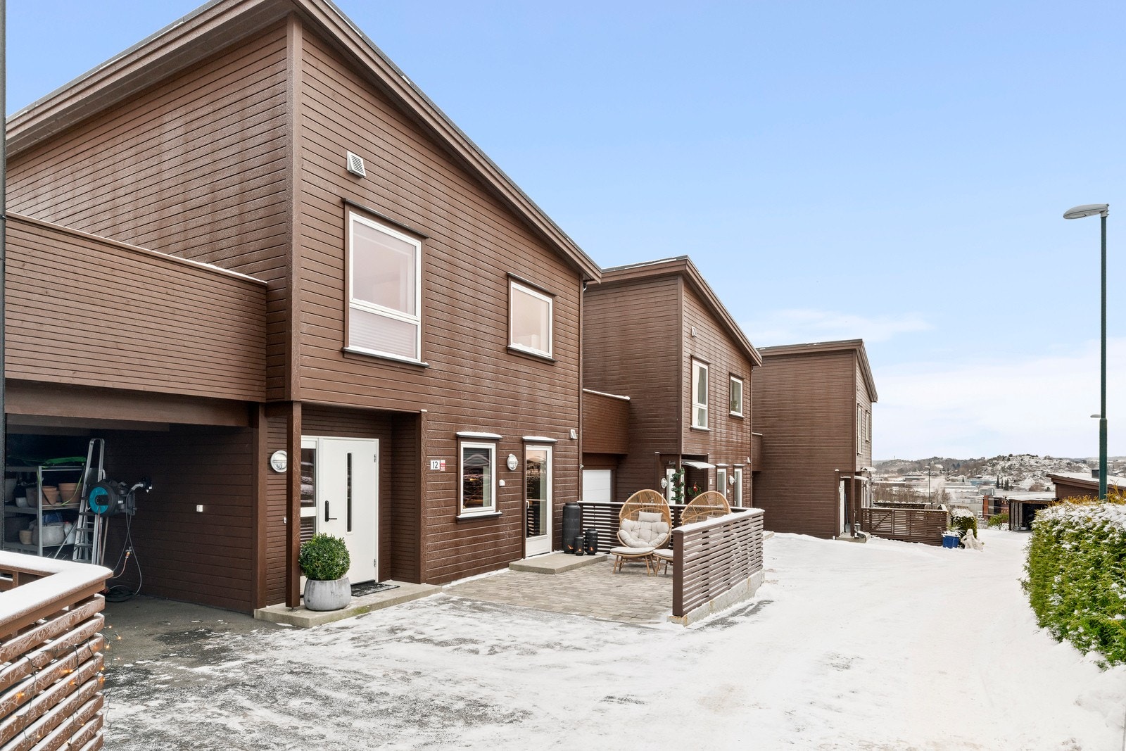 Enebolig fra 2018 med attraktiv beliggenhet i barnevennlige omgivelser på Gressvik. Galleribilde