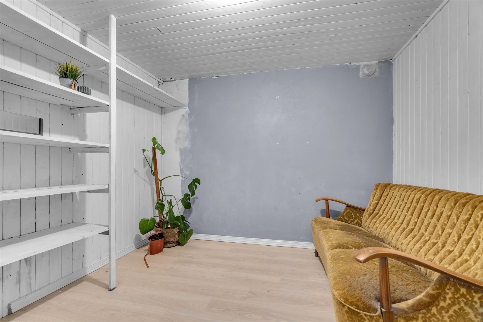 Bod i kjeller. Galleribilde