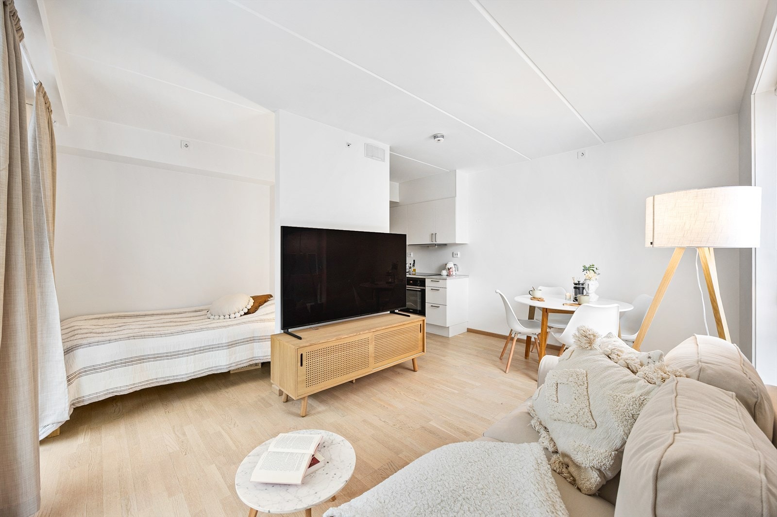 Rommet har en egen sovealkove, som ligger fint skjermet. Galleribilde