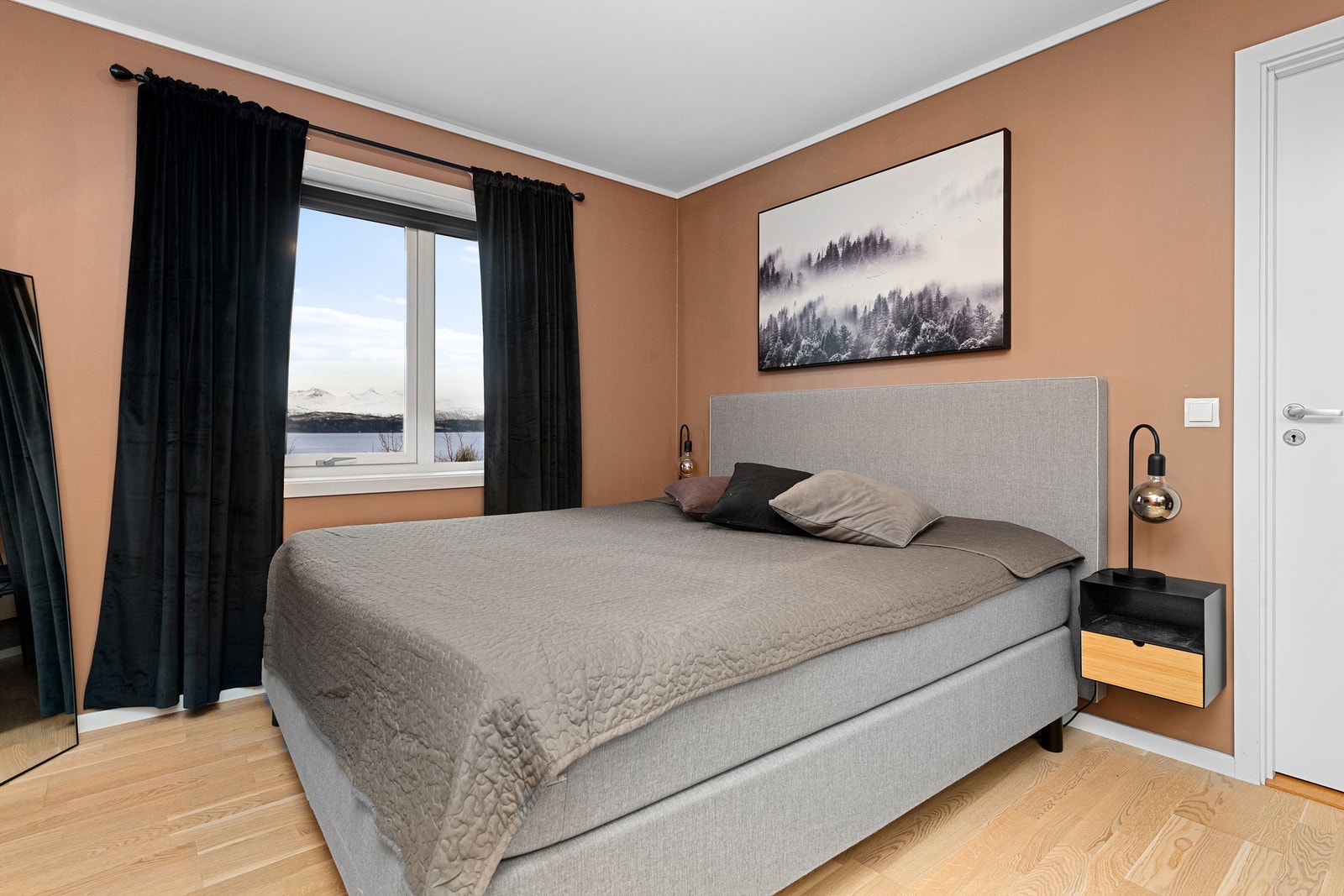 Det er to soverom i leiligheten Galleribilde