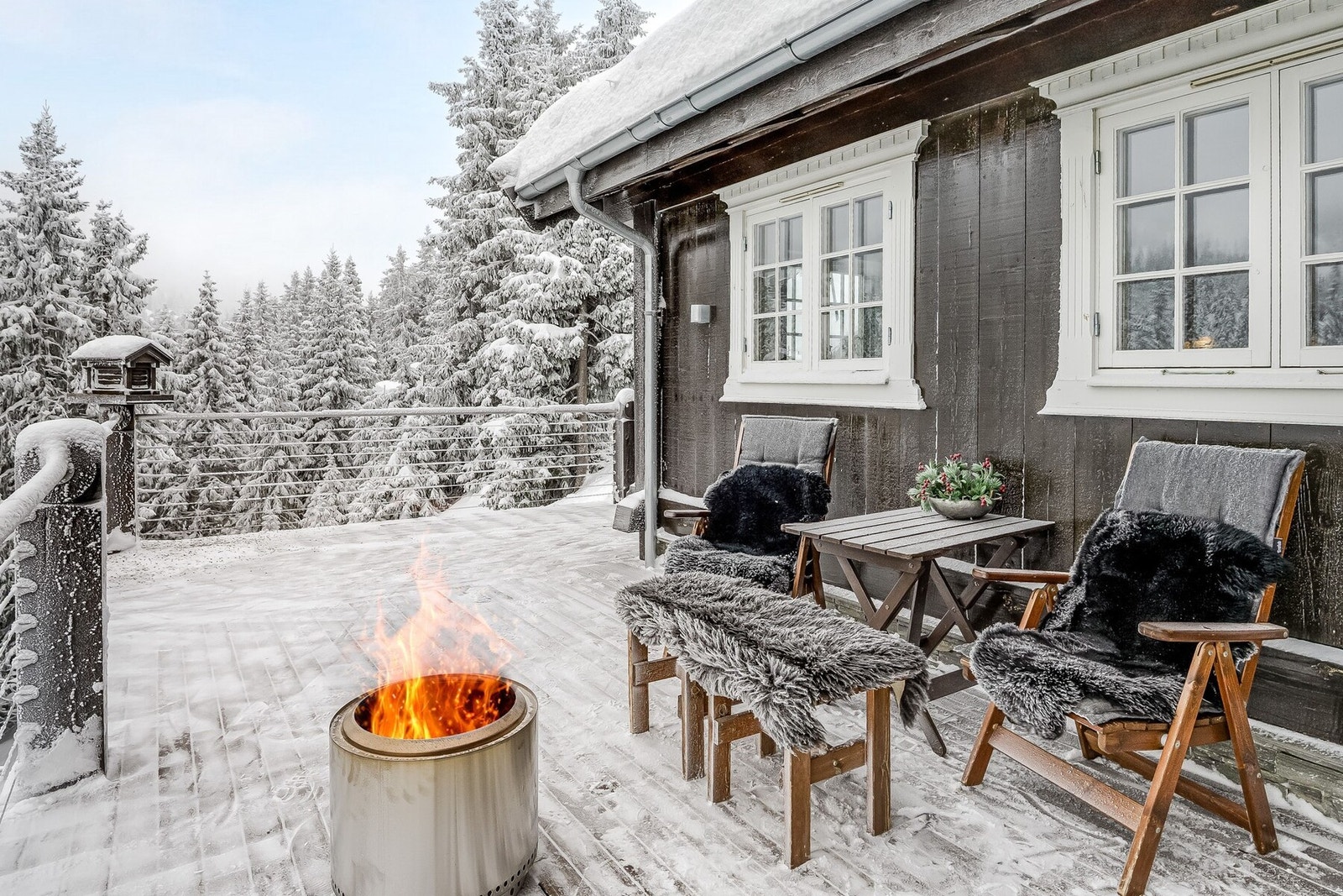 Hytta har flere kjekke uteområder! Galleribilde