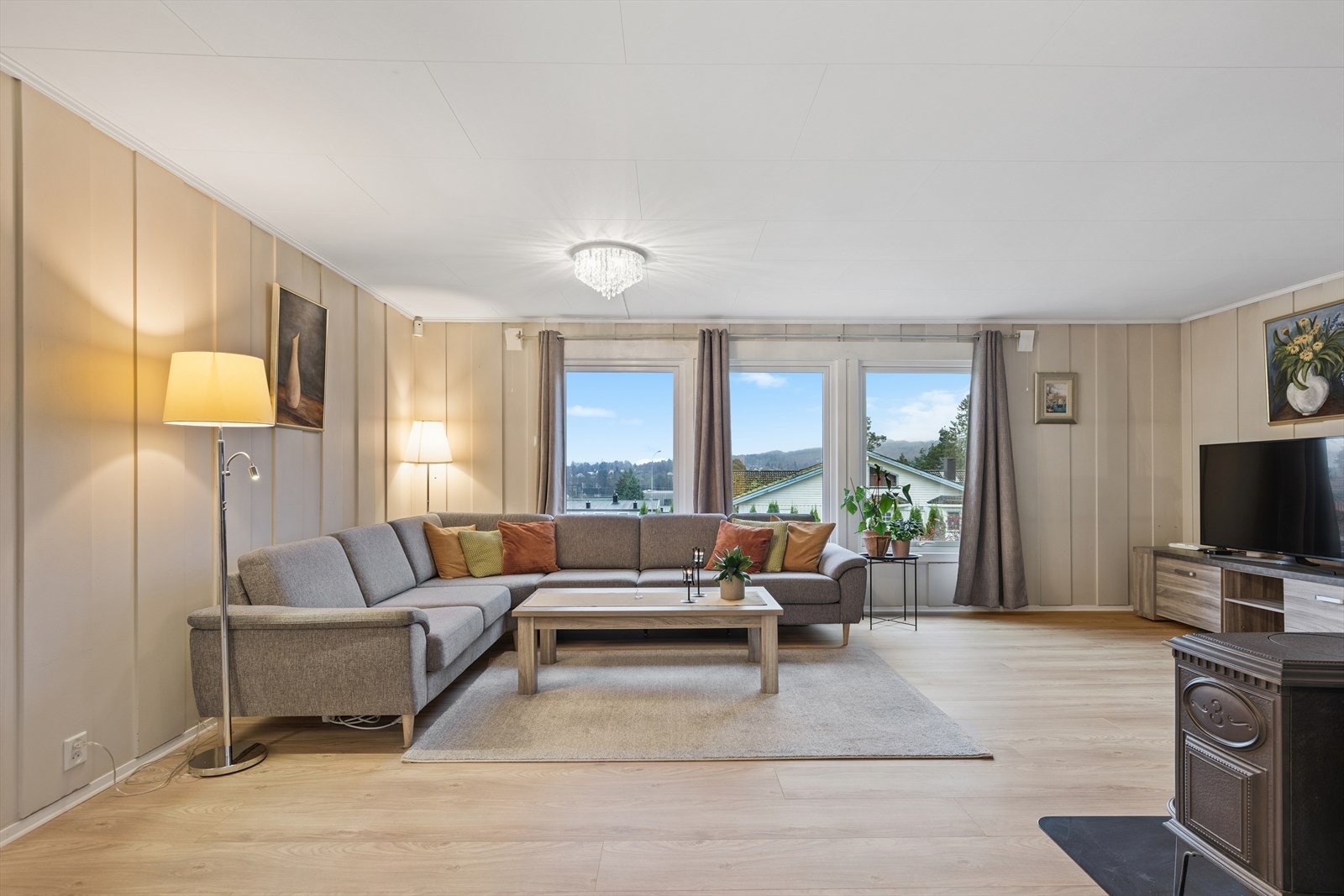 Velkommen til Solvegen 19 på Tråstad! Galleribilde