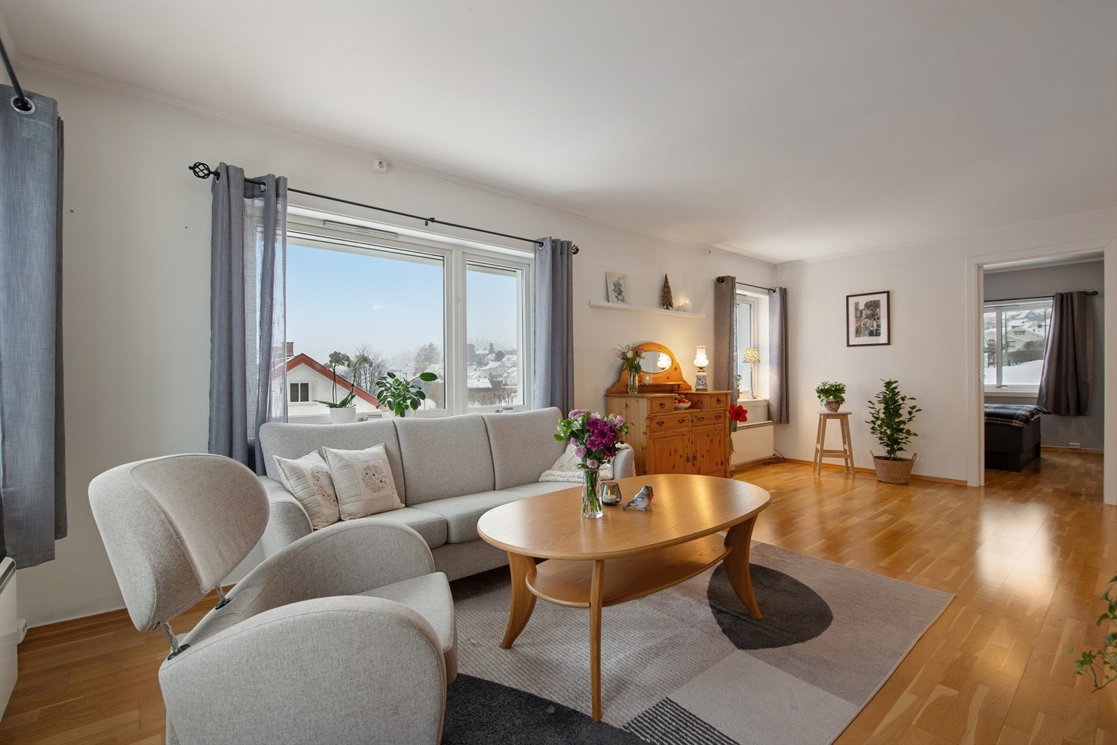 Attraktiv 3-roms eierleilighet, rett nord for Gjøvik sentrum. Galleribilde