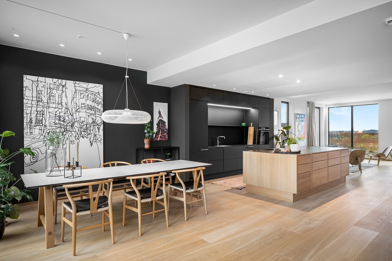 Luftig og romslig, likevel lunt og koselig. En helhet som skaper den beste bokvaliteten. Galleribilde