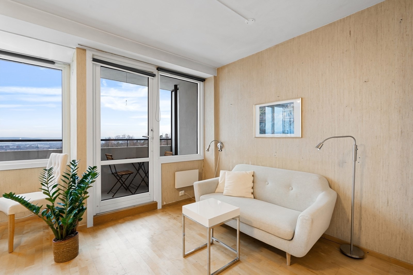 Felleskostnadene er inkludert varmtvann og internett Galleribilde