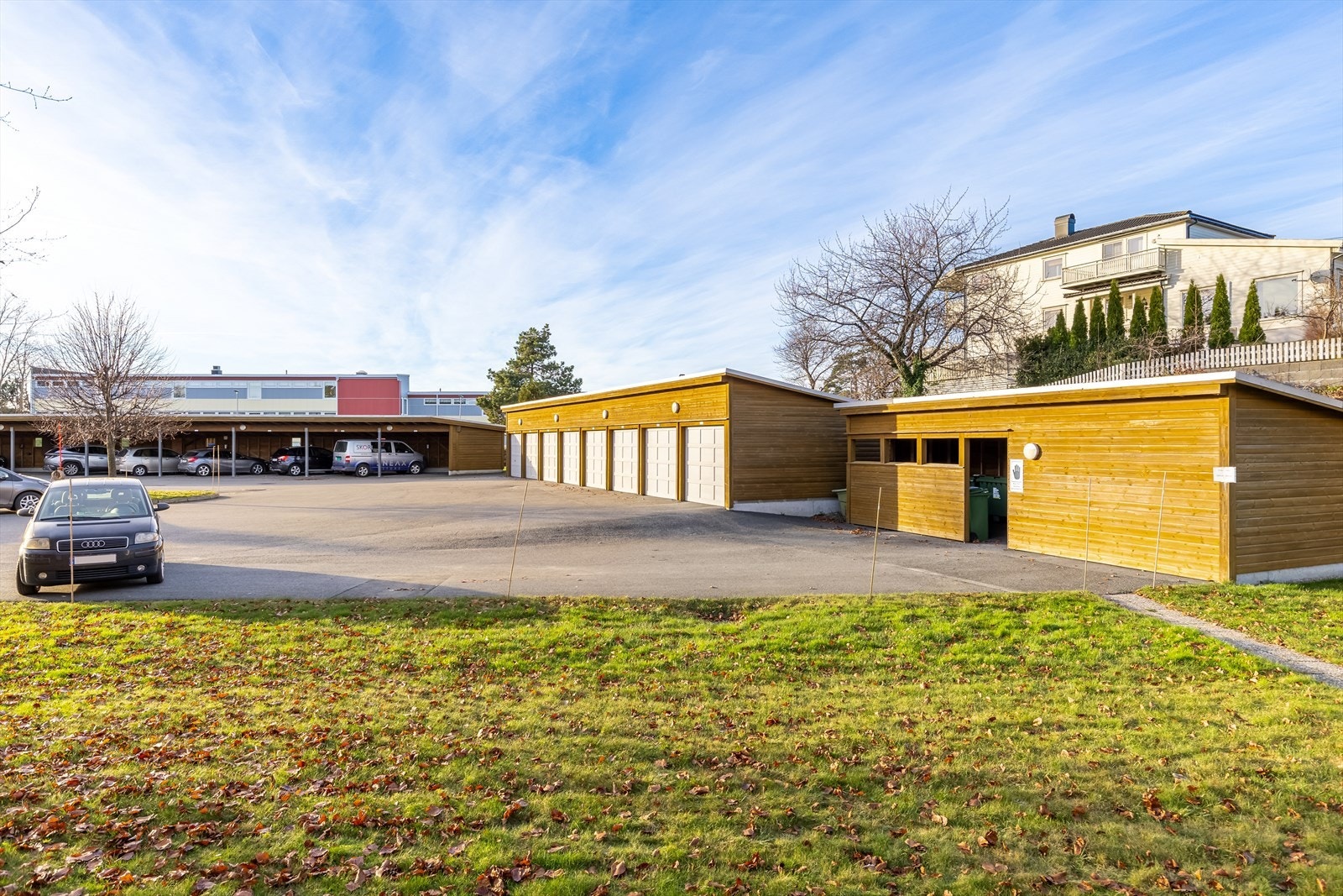 Garasje nr 2 fra renovasjonsboden Galleribilde