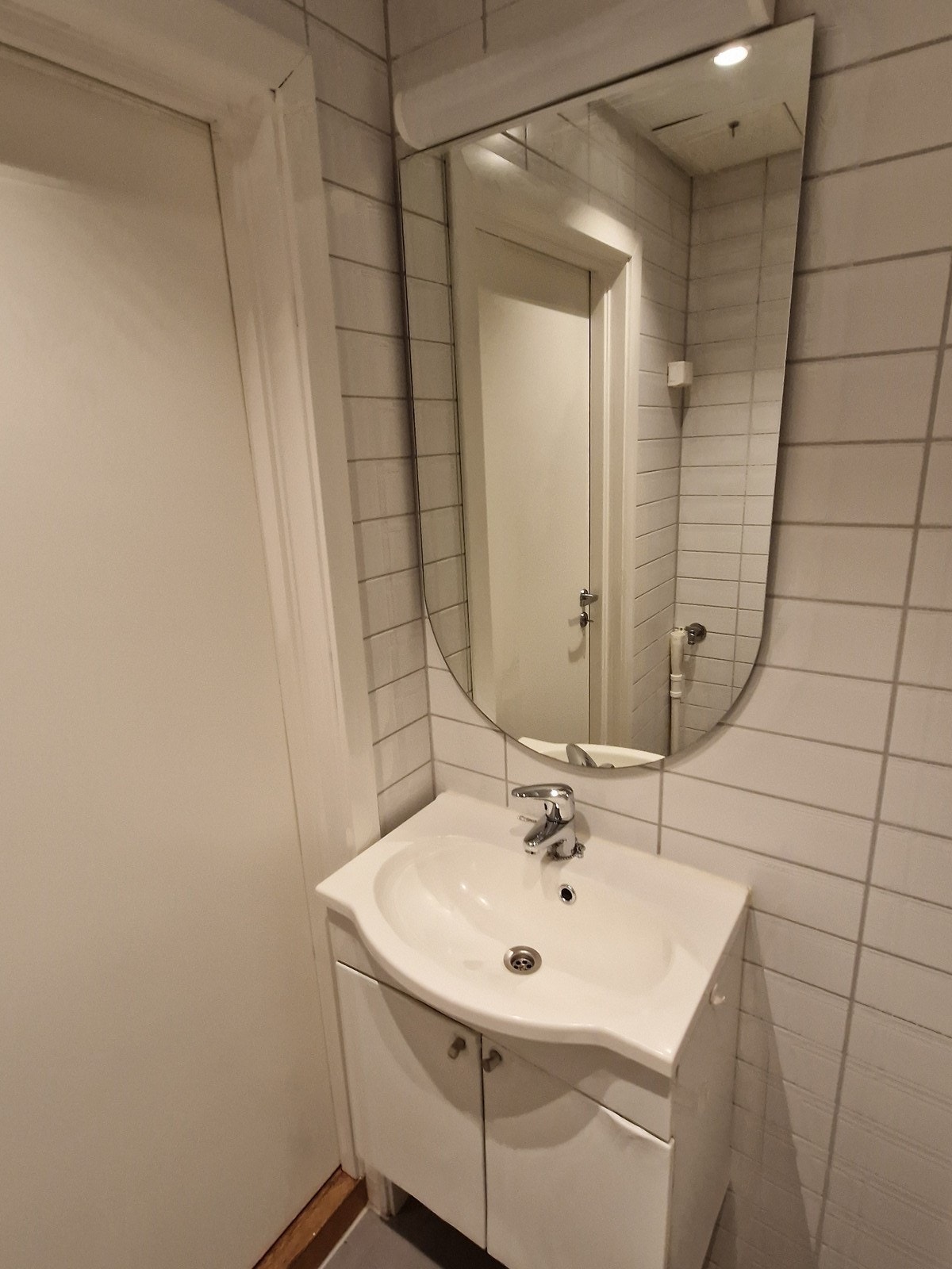 Opplegg til vaskemaskin på bad. Galleribilde