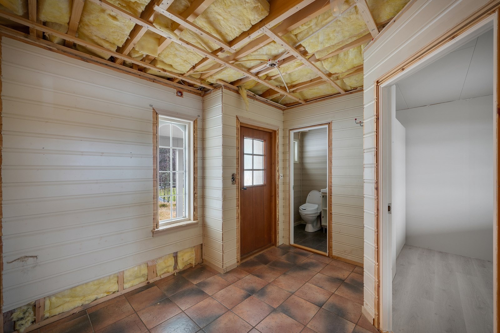 - Boligen krever omfattende rehabilitering - Galleribilde