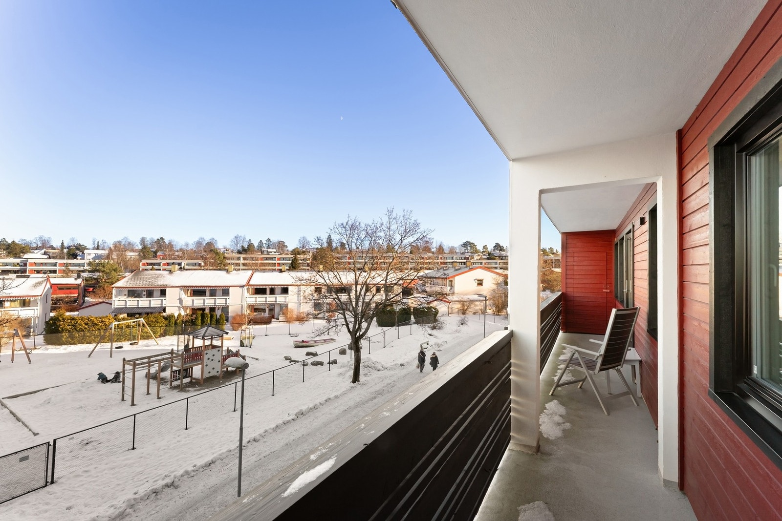 Nordøstvendt terrasse på ca. 10 m² med morgensol. Galleribilde