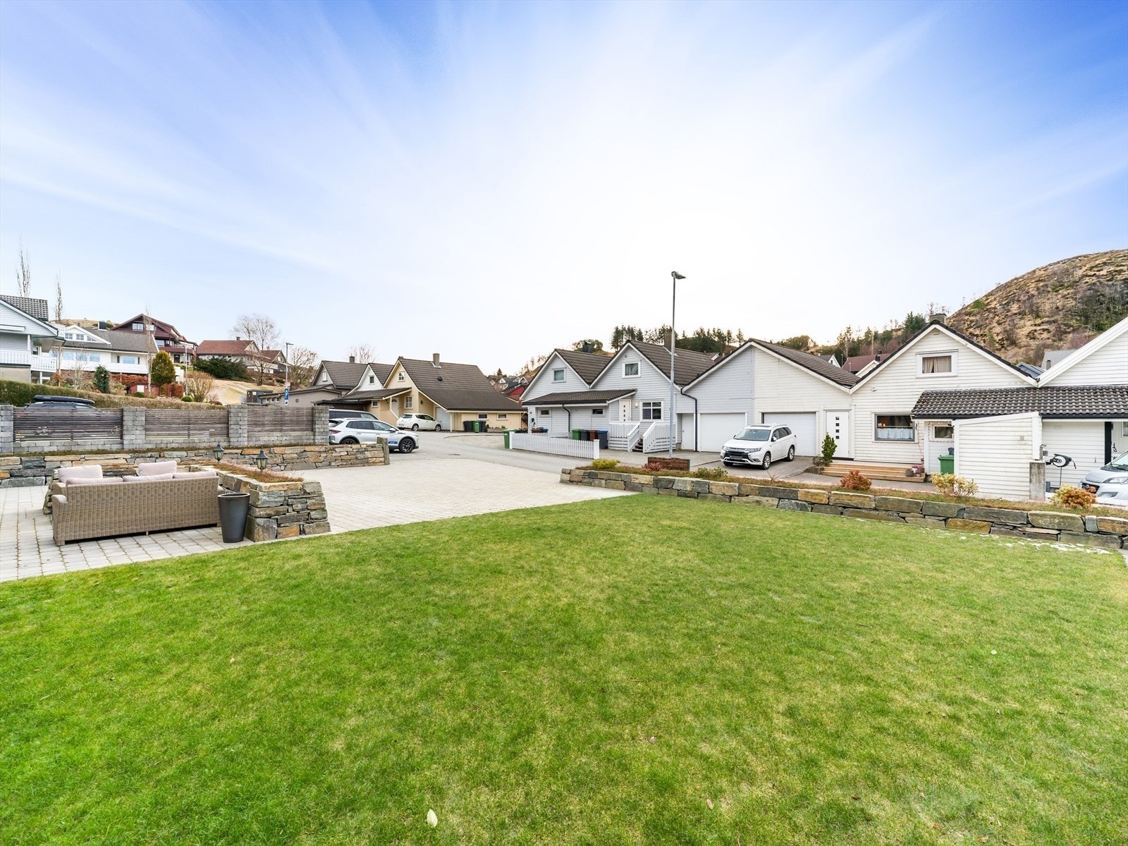 Tomt opparbeidet på ny av Nesvik AS i 2023 Galleribilde