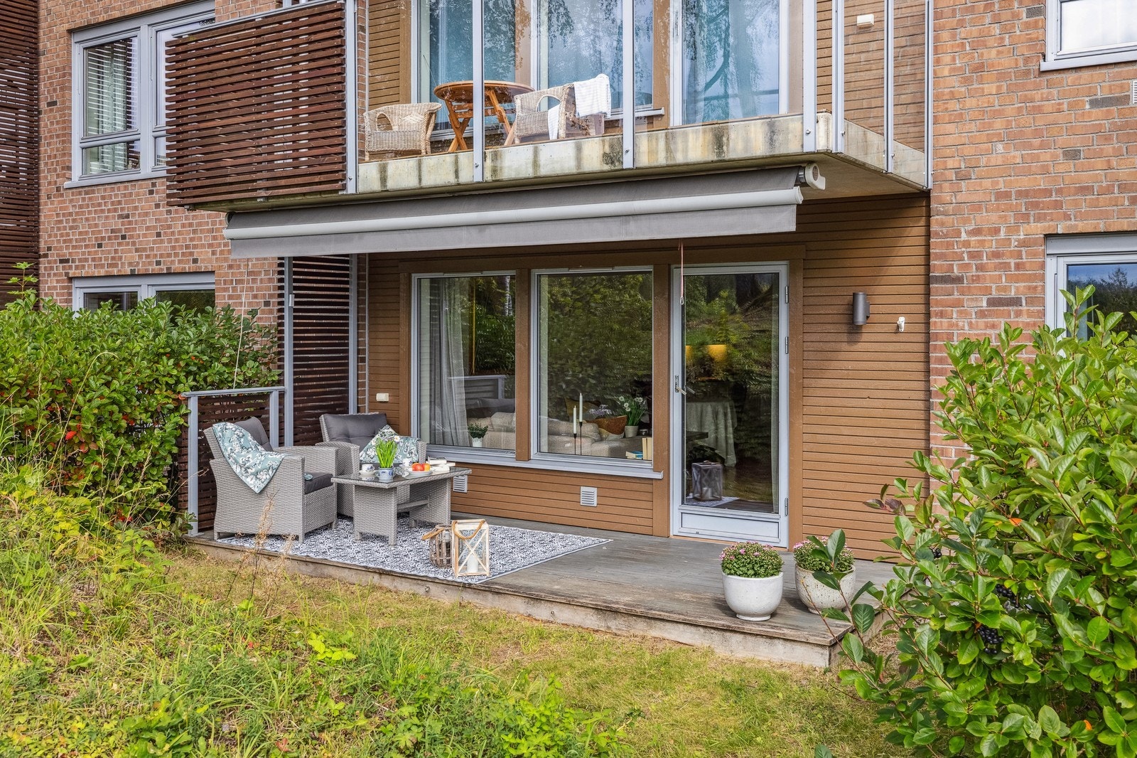 Terrasse med gode solforhold Galleribilde