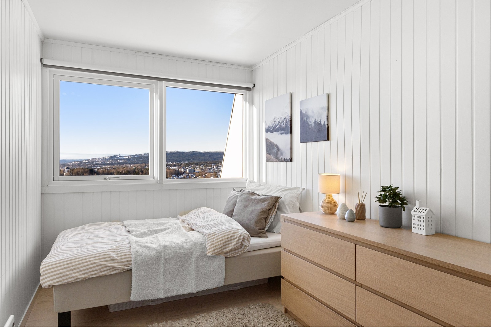 Alle soverommene har god størrelse og fleksible innredningsmuligheter. Galleribilde