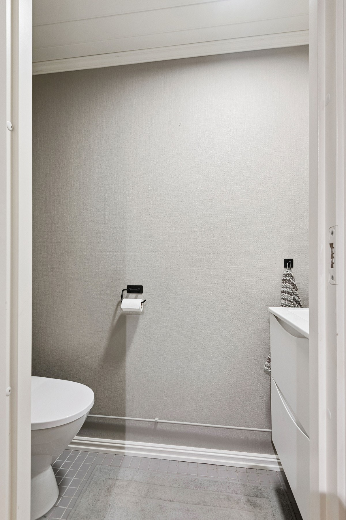 Toalettrom. Galleribilde