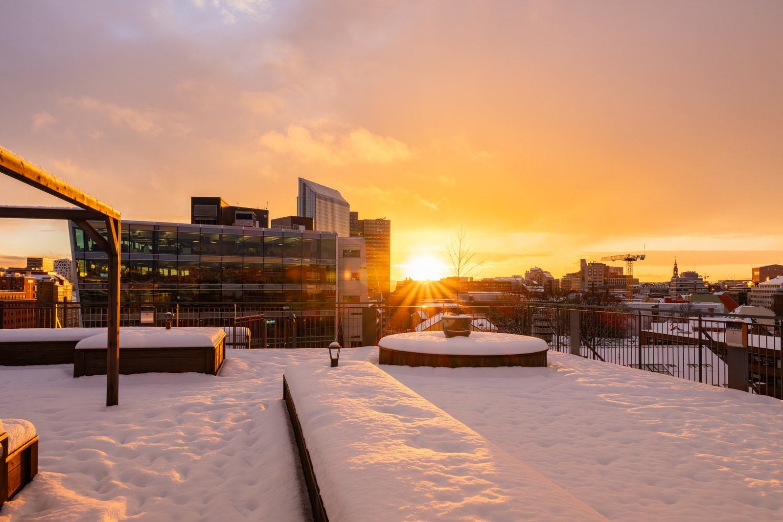 Man kan leie av et felles uterom på terrassen for holde fester og bursdager. Galleribilde