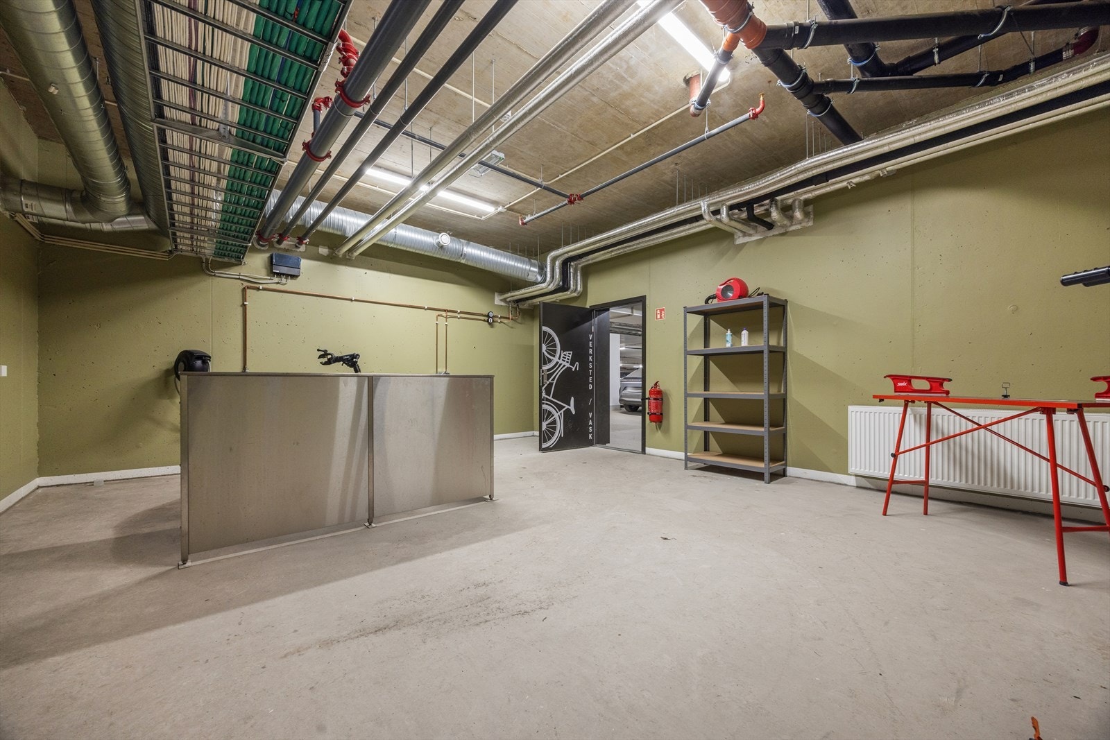 Sykkelvaskestasjon/smørebod Galleribilde