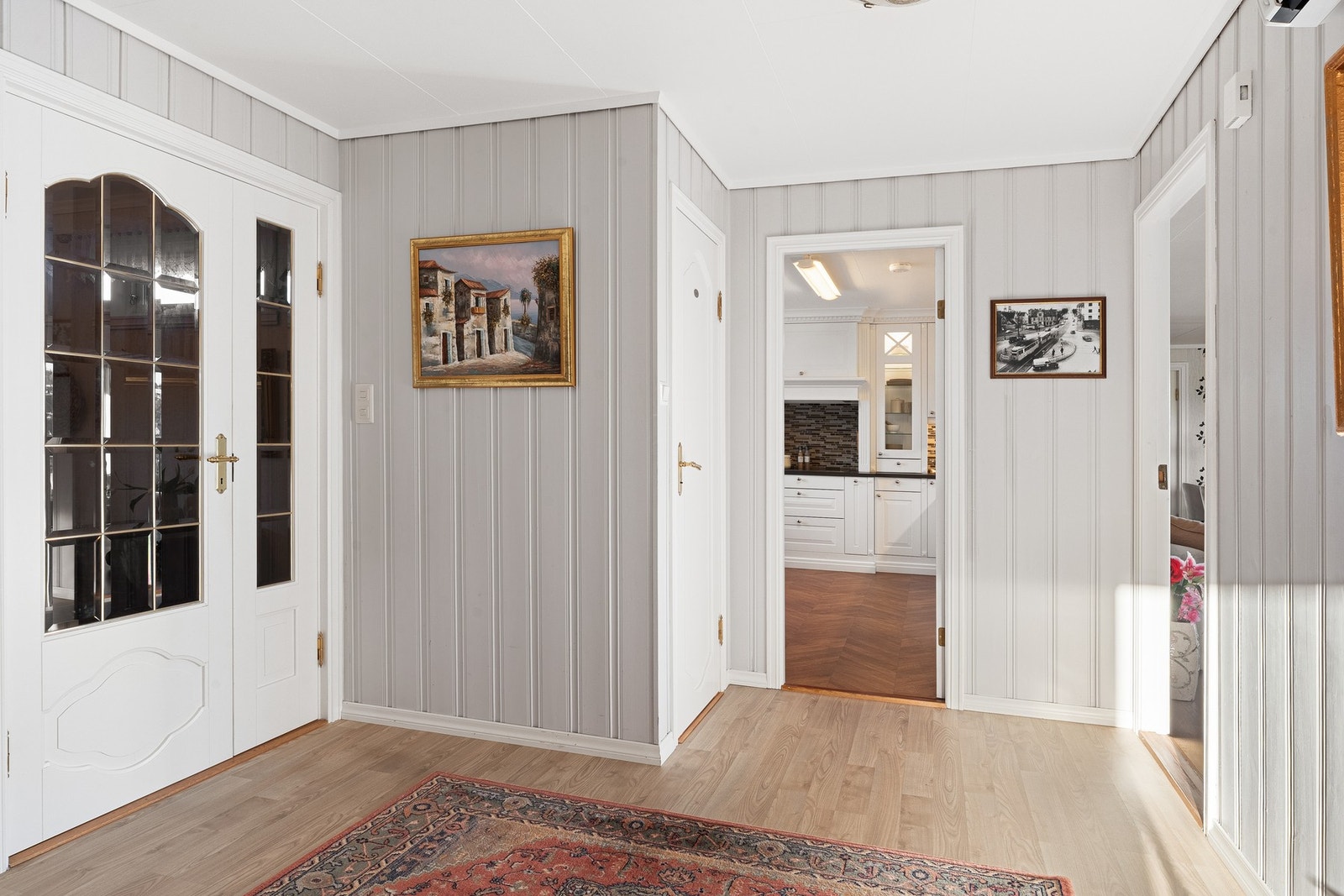 Hallen måler 9,4 kvm. Galleribilde