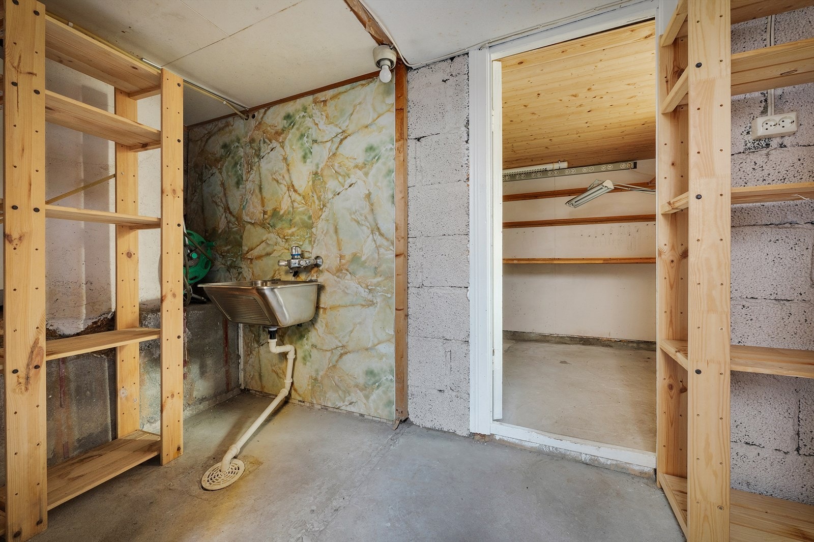 Kjelleretasjen gir gode lagringsmuligheter. Galleribilde