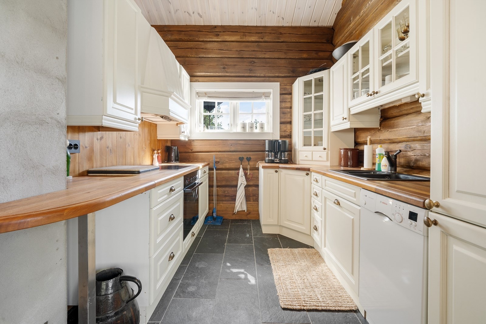 Anneks kjøkken. Galleribilde