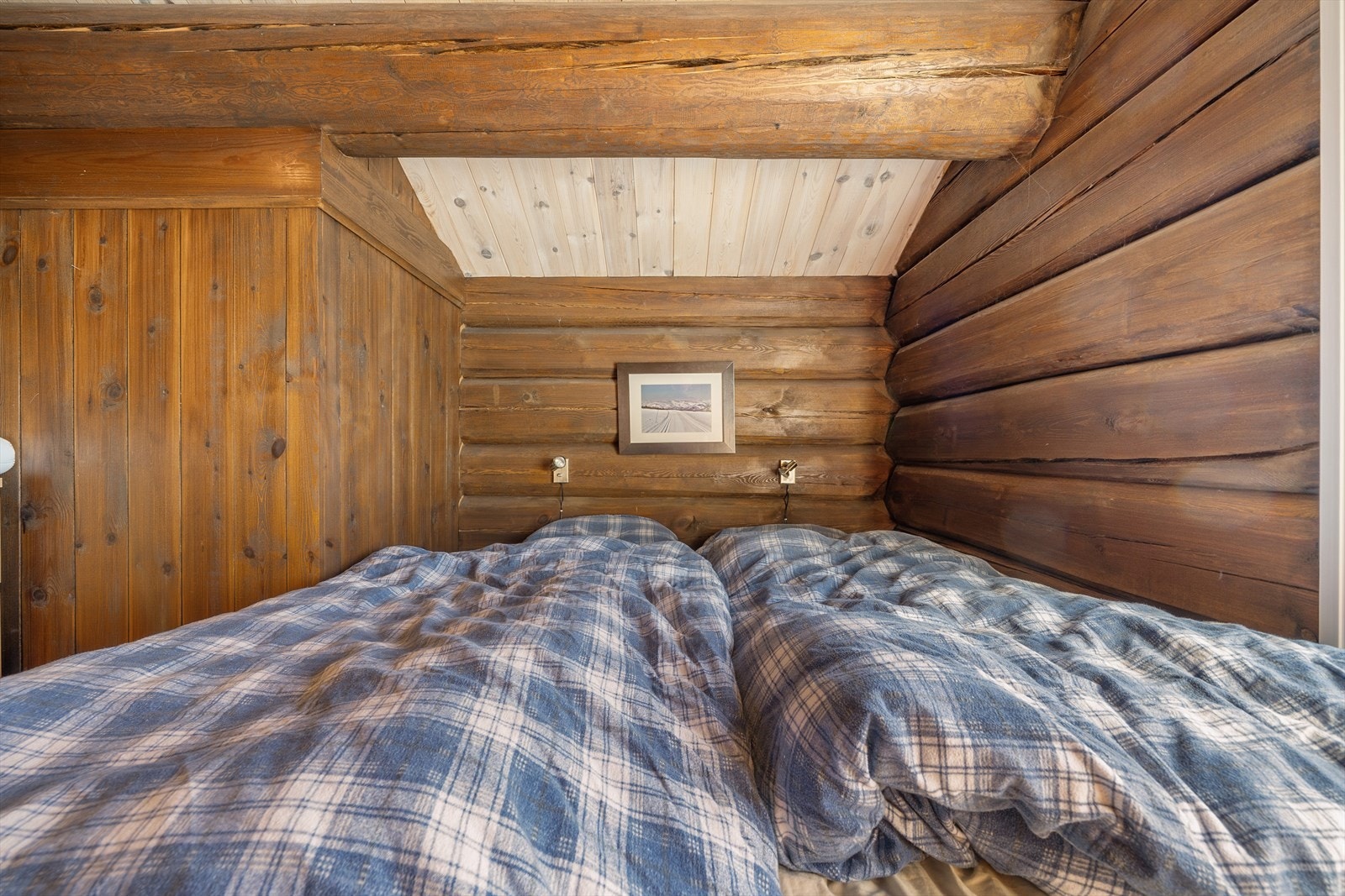 Soverom hovedhytten Galleribilde