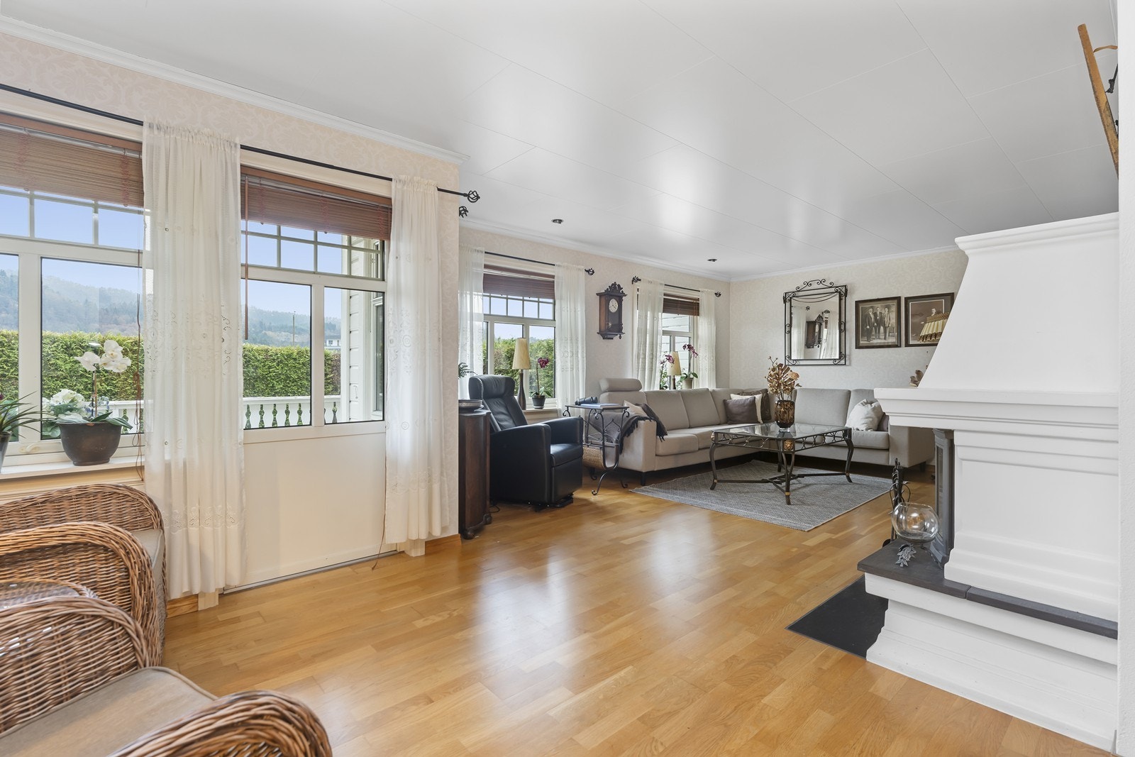 Lys og fin stue! Galleribilde