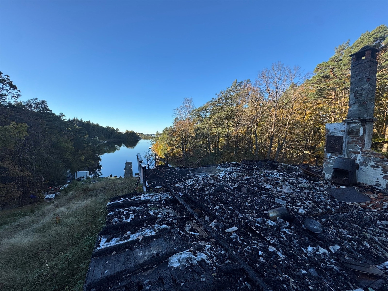 Utsikt fra grunnmur til hytta Galleribilde