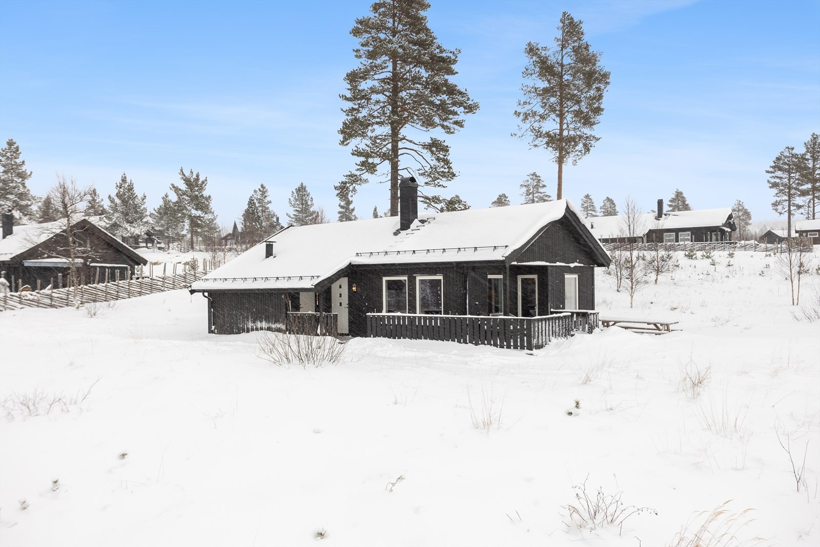 Velkommen til Badstulivegen 4, en flott nyere hytte fra 2020. Galleribilde