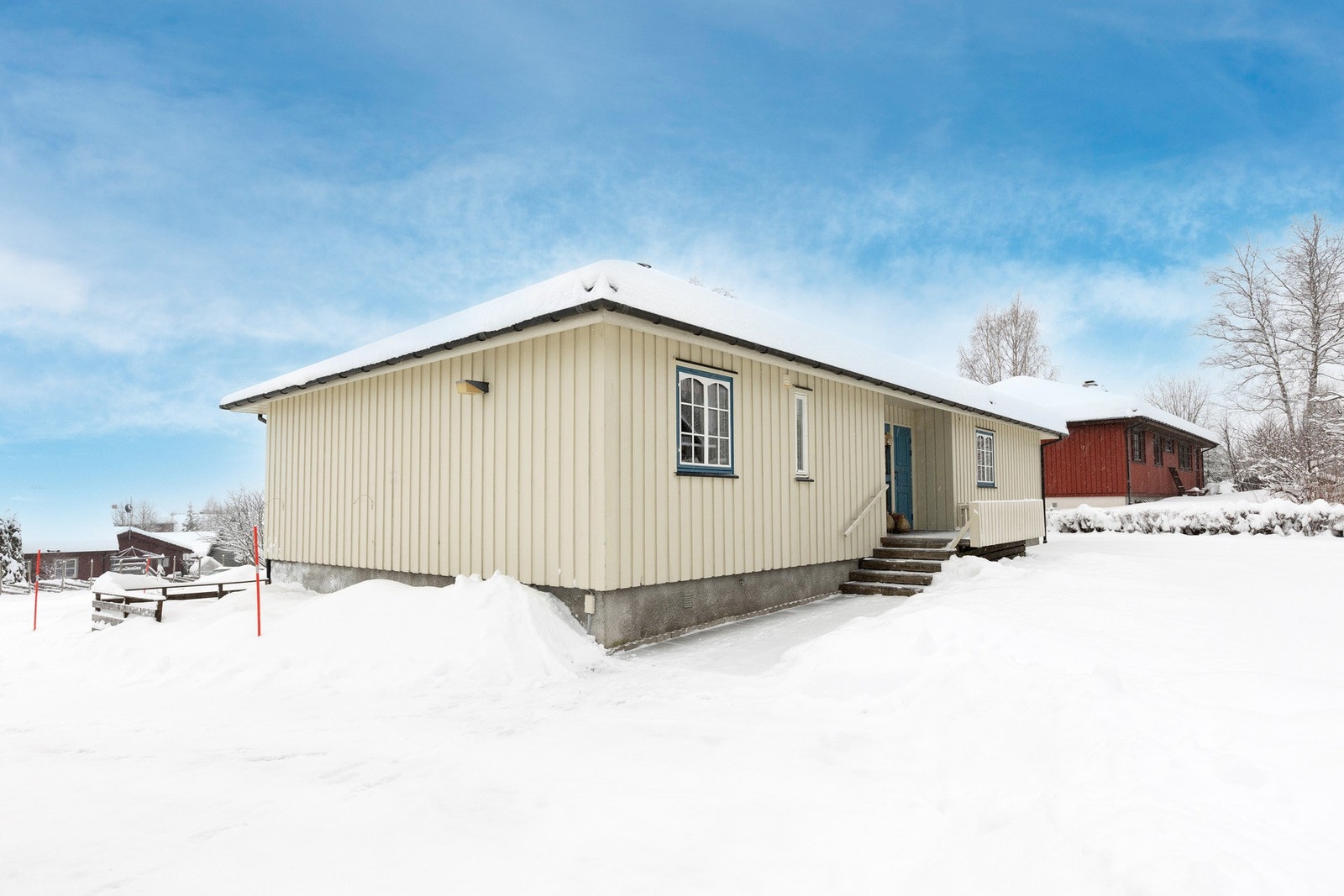 Enebolig med alt på ett plan samt kjeller og garasje Galleribilde