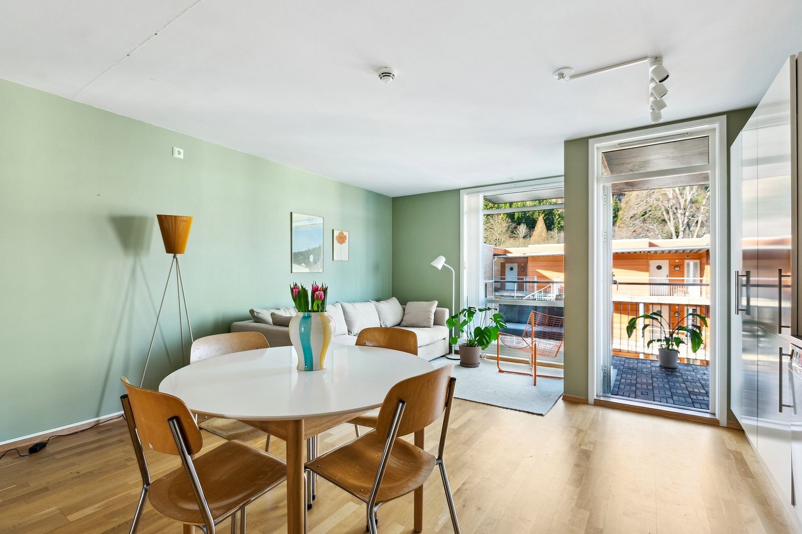 Velkommen til Mellomila 83! Kortidsleie - fra 01.06.2026 til 31.12.2026 Galleribilde