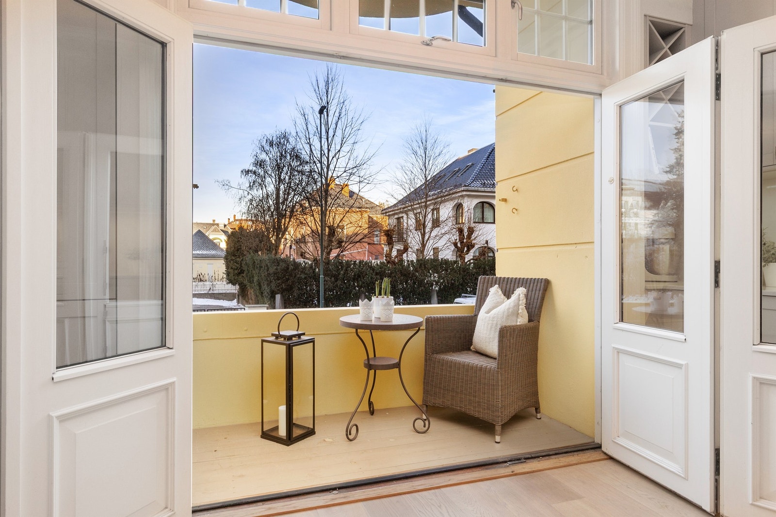 Hyggelig utsyn fra balkongen Galleribilde