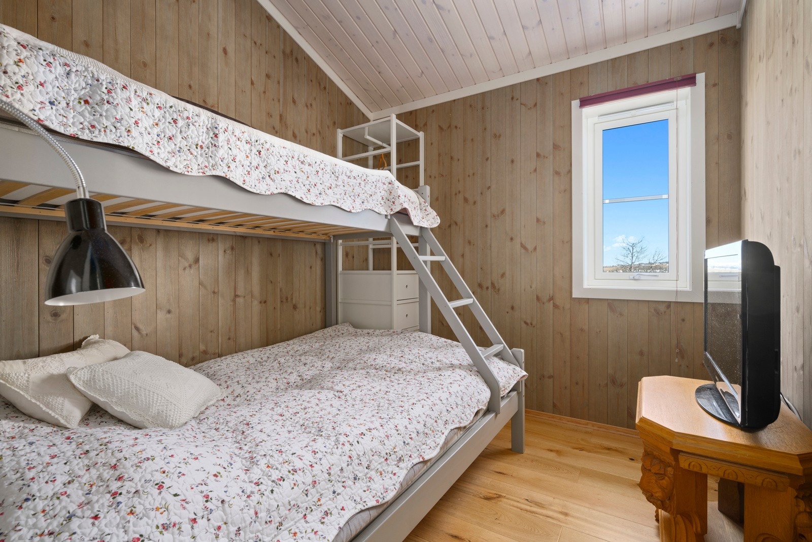 Soverom med tre sengeplasser Galleribilde