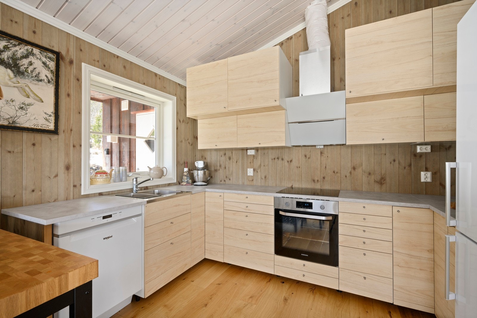 Pent IKEA-kjøkken Galleribilde