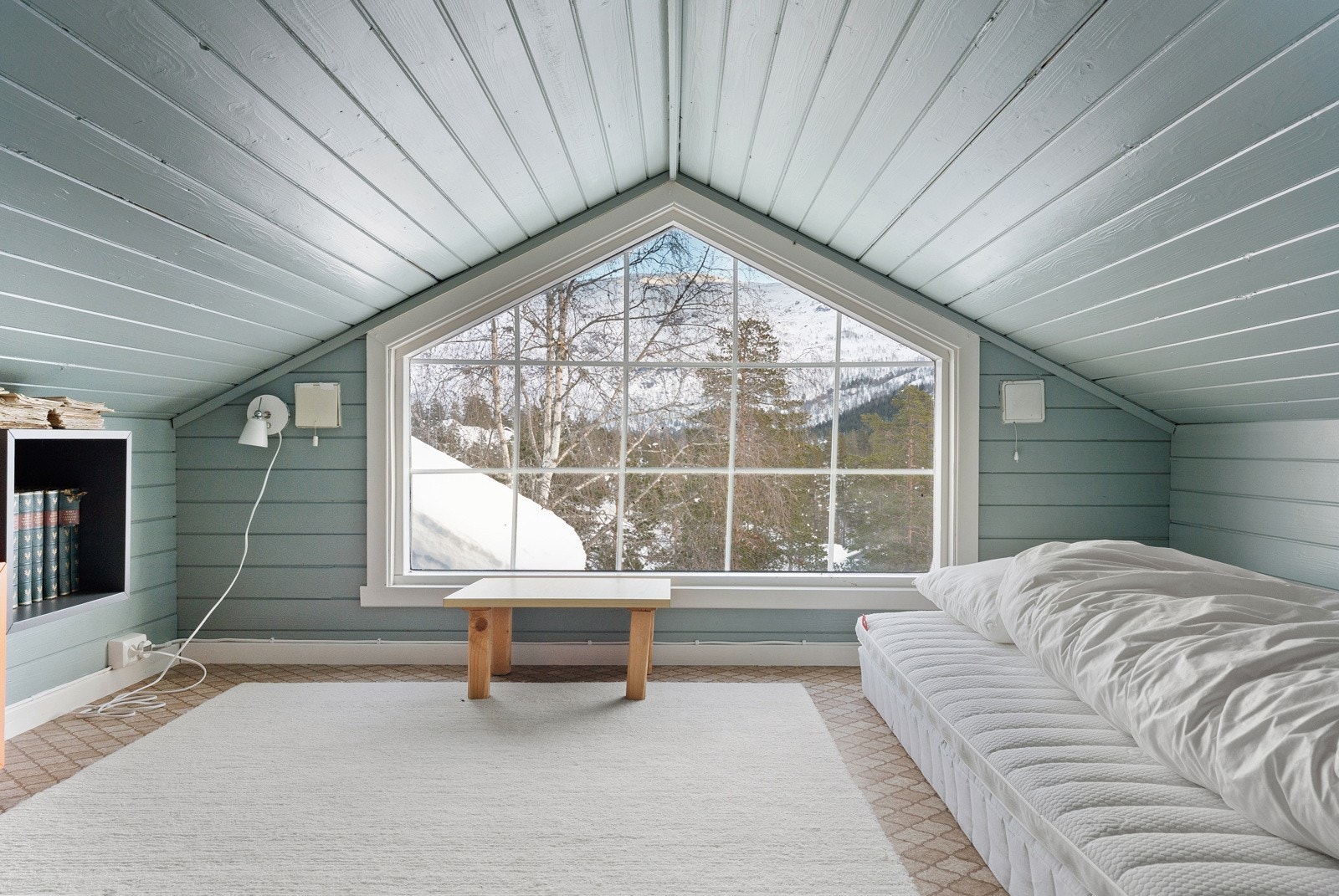 Koselig liten tvkrok. Galleribilde