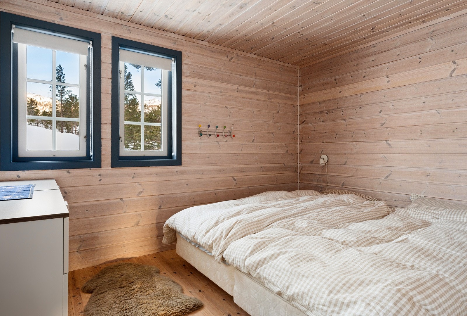 Hytten har 3 kjekke soverom + hems. Galleribilde