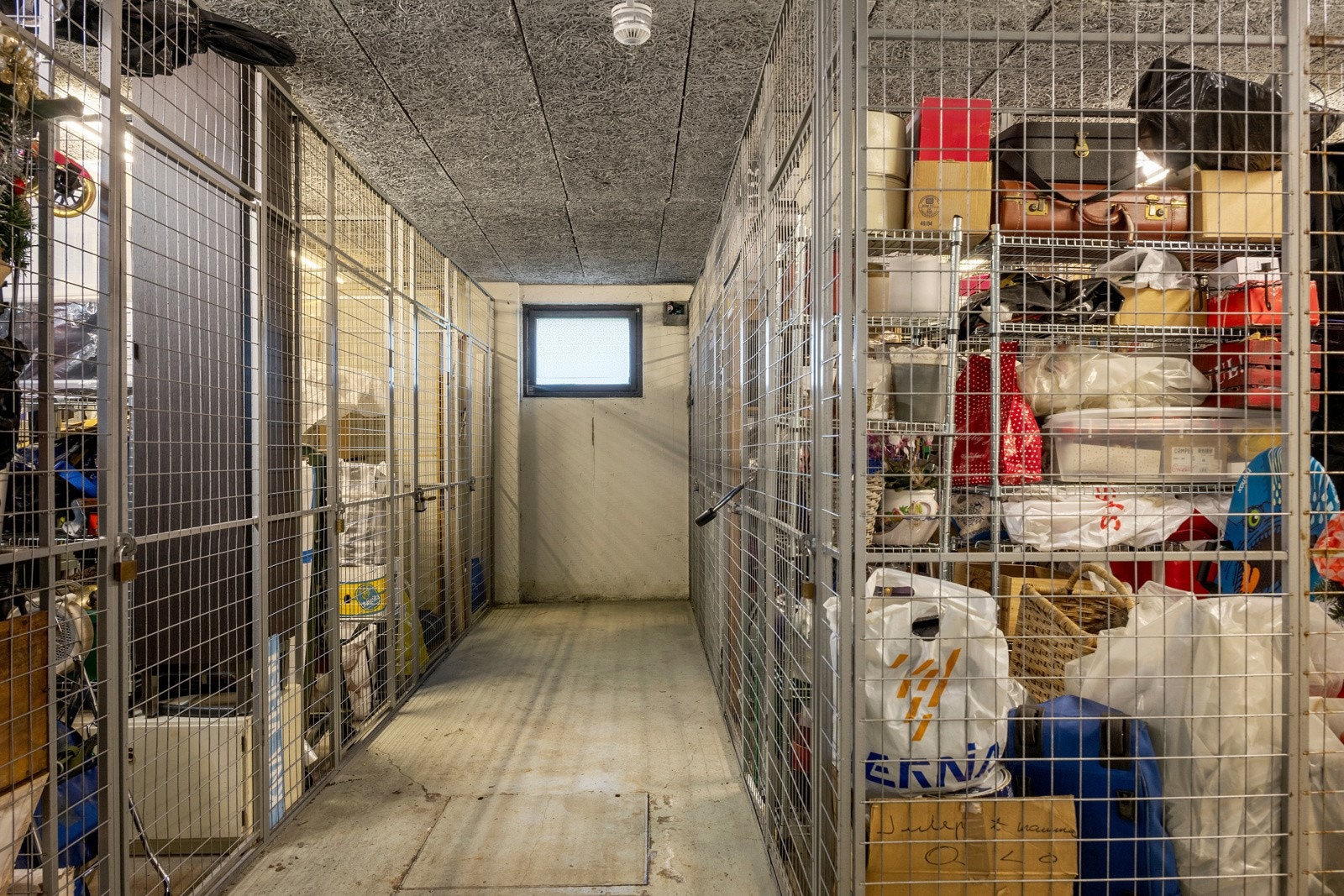 Nettingbod medfølger. Galleribilde