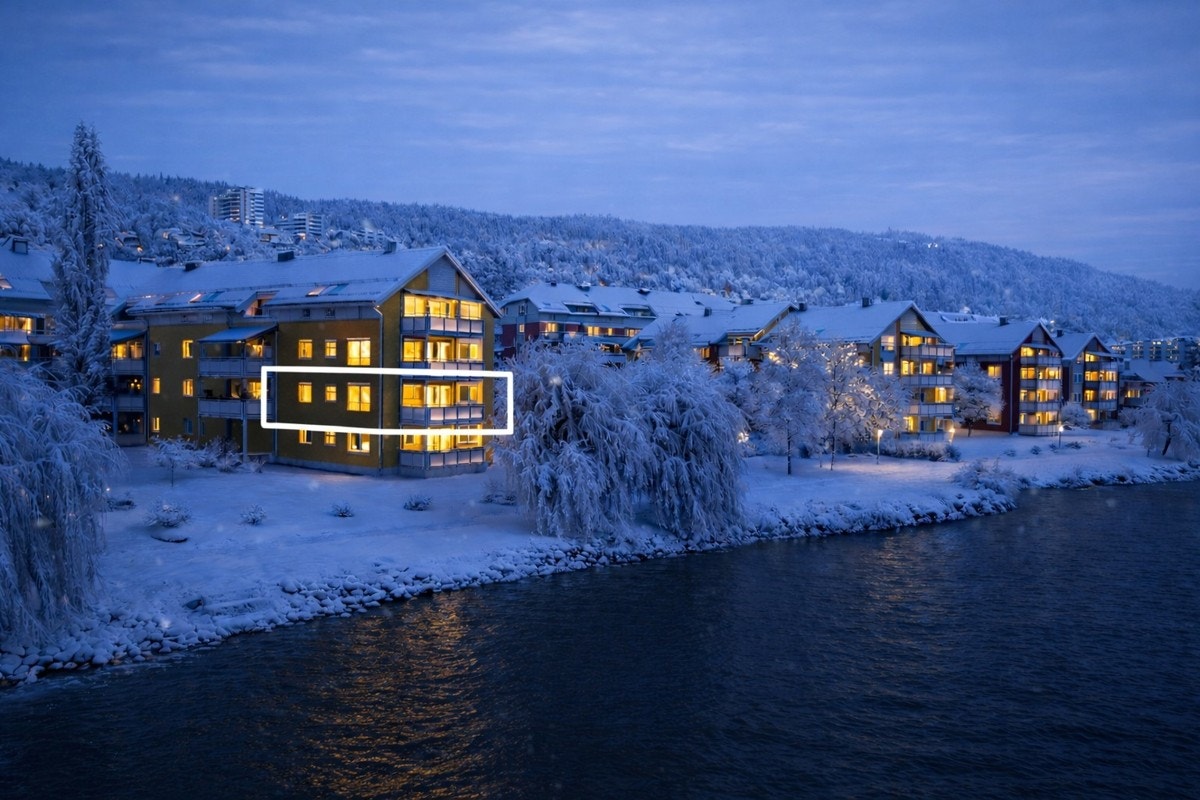 Velkommen til Øvre Storgate 115. Presentert av Eiendomsmegler MNEF Jørgen Berg. (Bildet er redigert fra dag til kveld av megler, mangler kan forekomme) Galleribilde