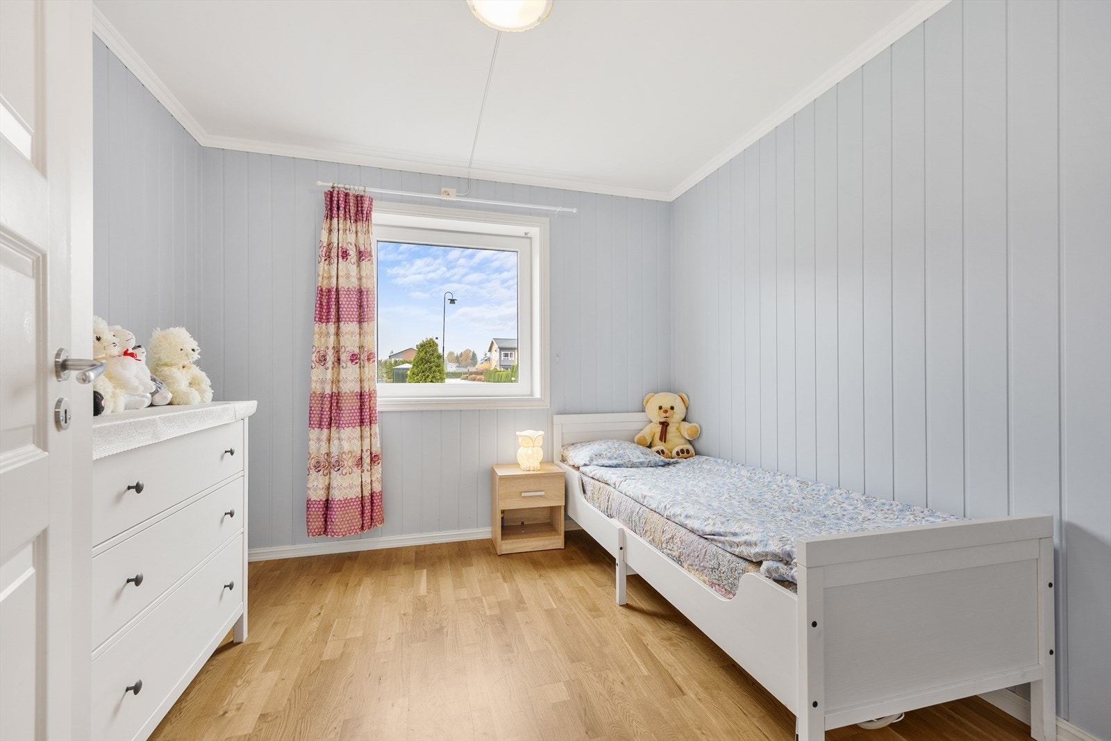 De øvrige soverommene egner seg godt som barnerom, gjesterom eller kontor, alt etter behov. Galleribilde